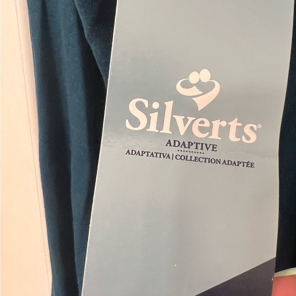 Adaptive Open Back Dress for Women with Disabilities - Picture 6 of 7